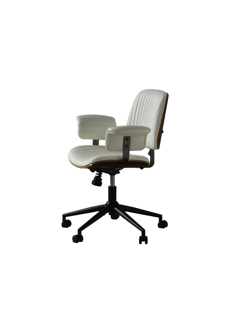 Sedia da ufficio girevole moderna con ruote, braccioli imbottiti e cuciture a mano in pelle PU e metallo beige