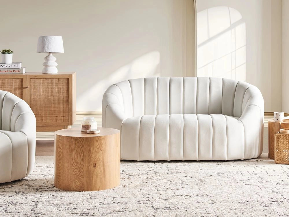 Divano 2 posti in velluto bianco sporco Design contemporaneo e retrò Seduta imbottita e schienale basso