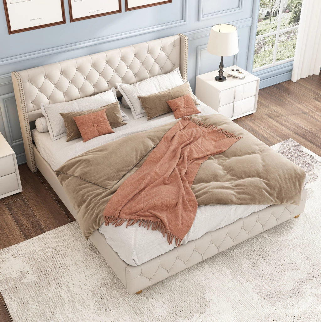 Letto imbottito 160x200 cm; testiera trapuntata con borchie; lino beige (Senza materasso)
