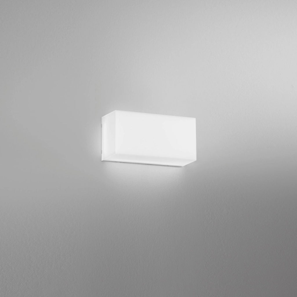 PLAFONIERA LED TOGO BIANCA RETTANGOLARE 8W 1000LM CCT 3000K / 4000K / 6500K IP65 20X7,5X10CM