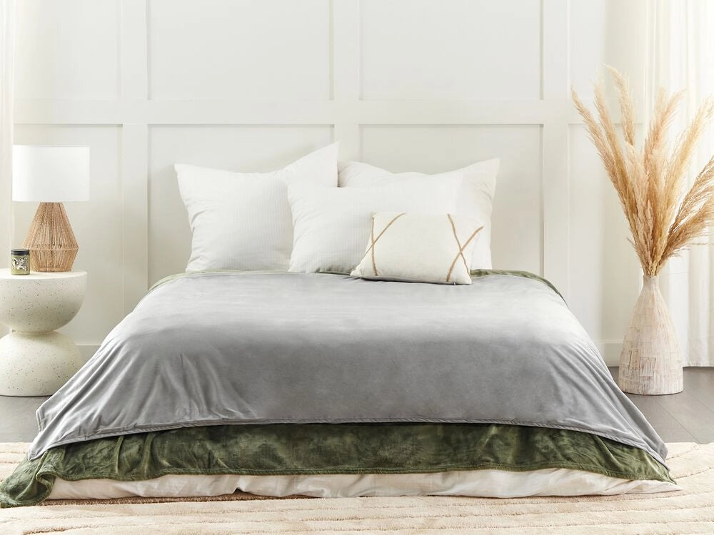 Copripiumino per coperta ponderata Grigio Tessuto poliestere 135 x 200 cm Motivo solido Design moderno Tessile camera da letto