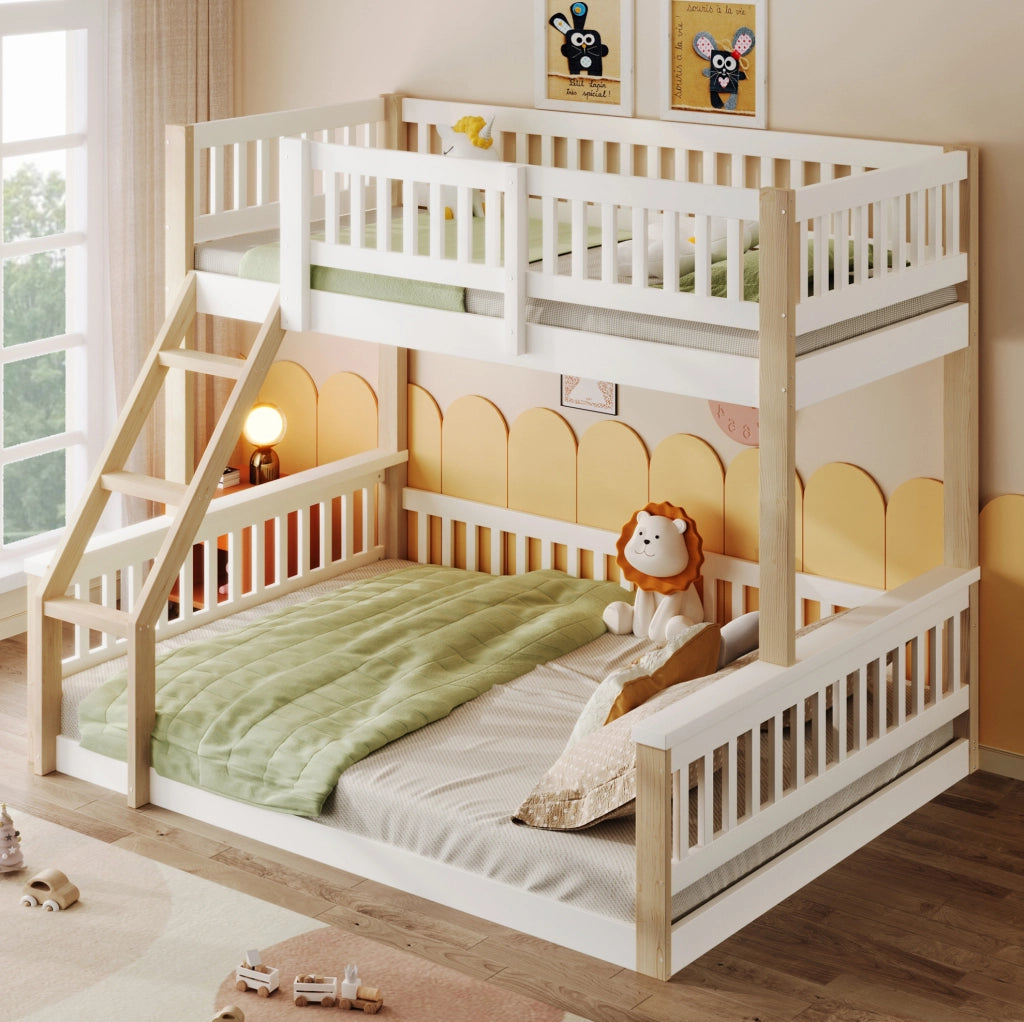 Letto a castello in legno di pino 90x200 cm + 140x200 cm; bianco e naturale