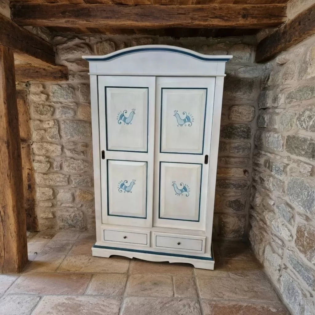 Armadio 2 ante scorrevoli legno shabby bianco anticato pavoncella 122x59x200 - Mobili 2G