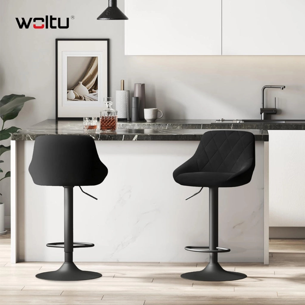 Sgabello da Bar Moderno Girevole Sedia Cucina Alta con Schienale Quadrato Poggiapiedi Senza Braccioli Altezza Regolabile in Velluto Nero 1 Pezzo