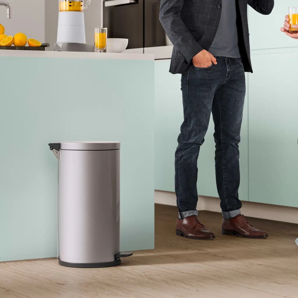 Hailo Pattumiera a Pedale Solid L 18L Acciaio Cestino Interno Zincato 434079