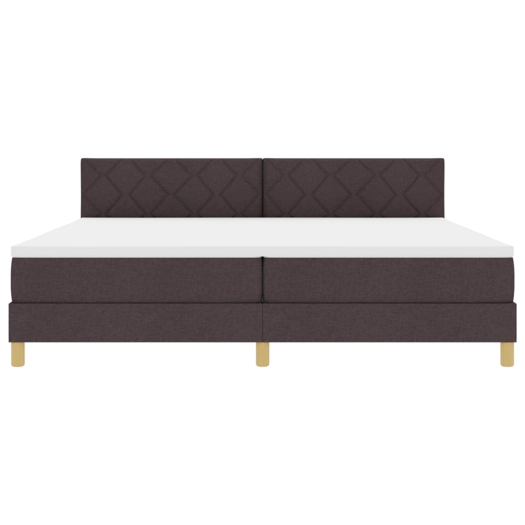 Letto con rete e materasso & LED Marrone Scuro 200x200 cm Tessuto