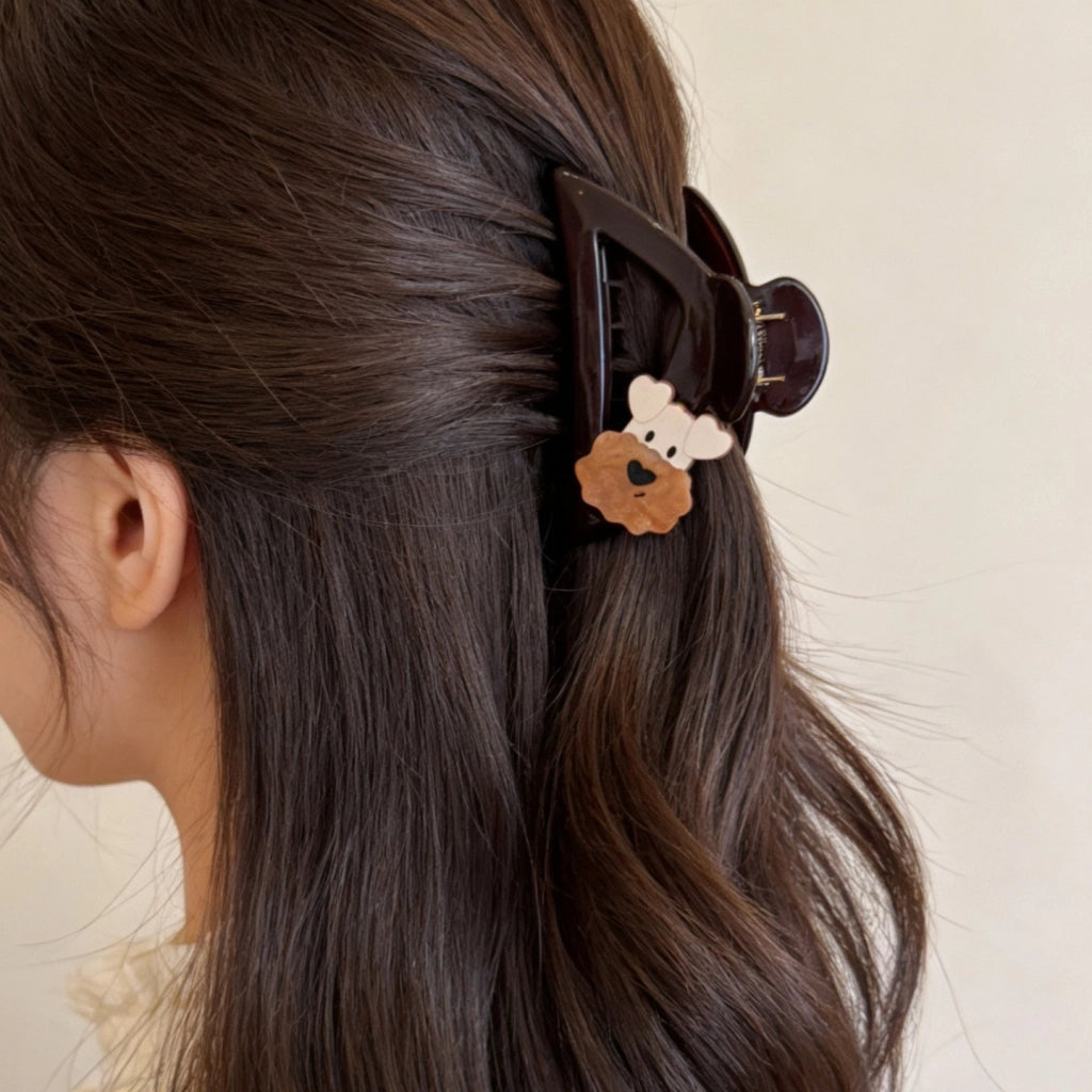 Fermaglio per capelli grande a forma di triangolo con artiglio, tipo cucciolo dei cartoni animati.