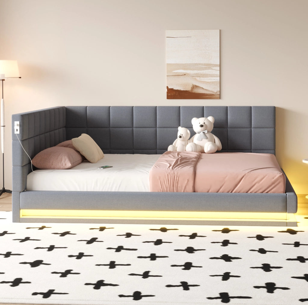 Divano letto matrimoniale 160x200 cm in lino grigio con LED; USB e rete a doghe