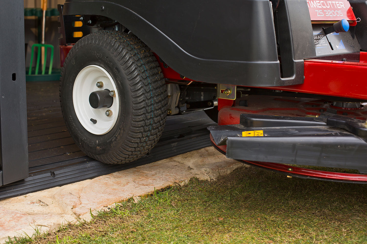 Casetta Box da Giardino 230x223,8x246 cm Newton Plus 757/775 Doppia Opzione Montaggio in Resina Evotech+ Marrone