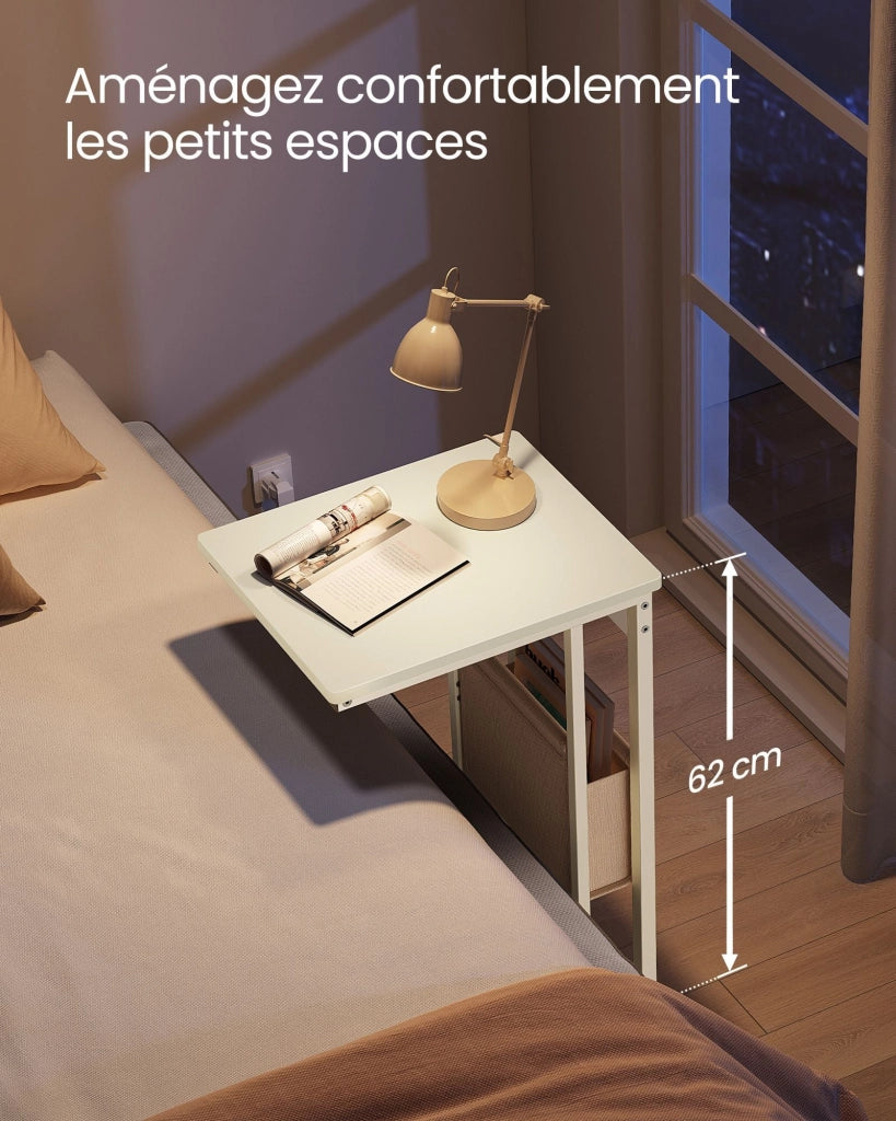 Tavolino/comodino 30 x 40 x 62 cm con multipresa tavolino a C per piccoli spazi 2 porte USB e prese piedini regolabili per camera da letto/soggiorno bianco 12_0007573