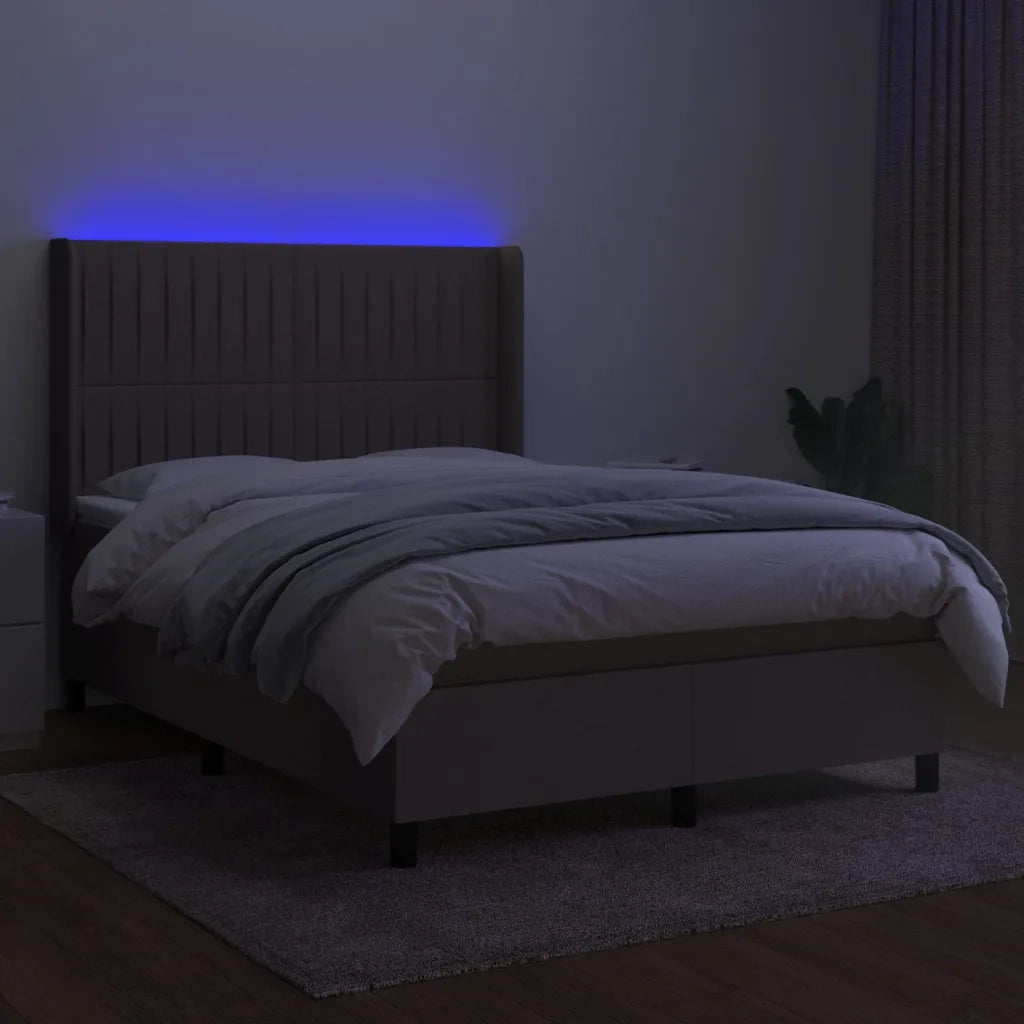 Letto a Molle con Materasso e LED Tortora 140x190 cm in Tessuto 3138473