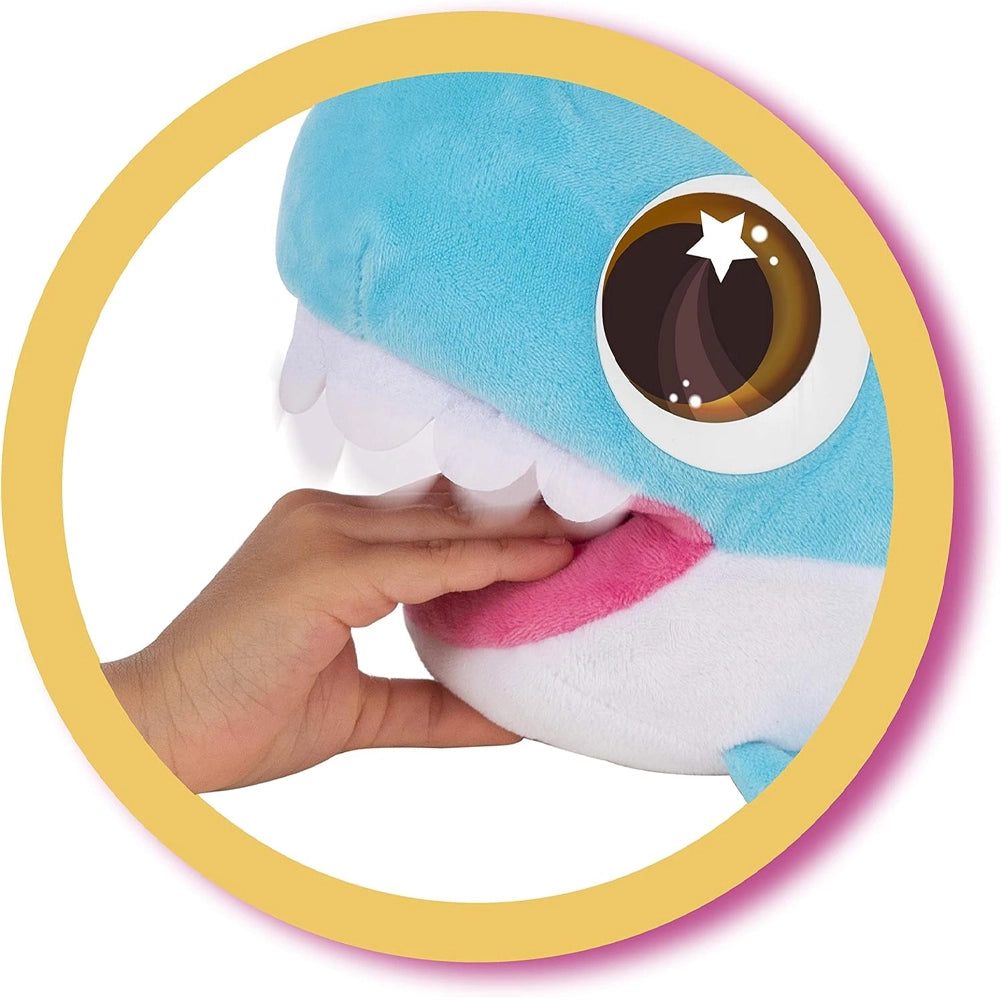 Club Petz Billy Cucciolo di Squalo Peluche con Luci e Suoni Idea Regalo