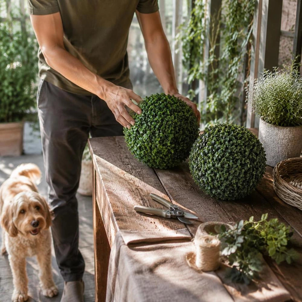 Boxwood Balls, 2 Pieces. Artificially Shaped Ball, 35 Cm.