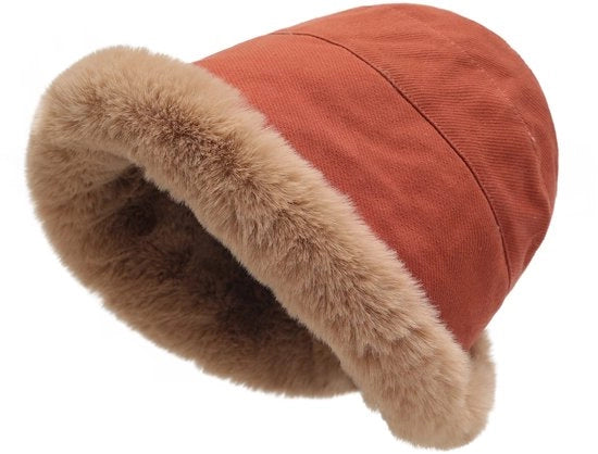 Cappello da Pescatore invernale - Piuma Finta - Rivestimento di Fleece - Progettato con Ruffle - Unico Modello - Adatto per la Stagione Fredda - Cappello a Sacchetta