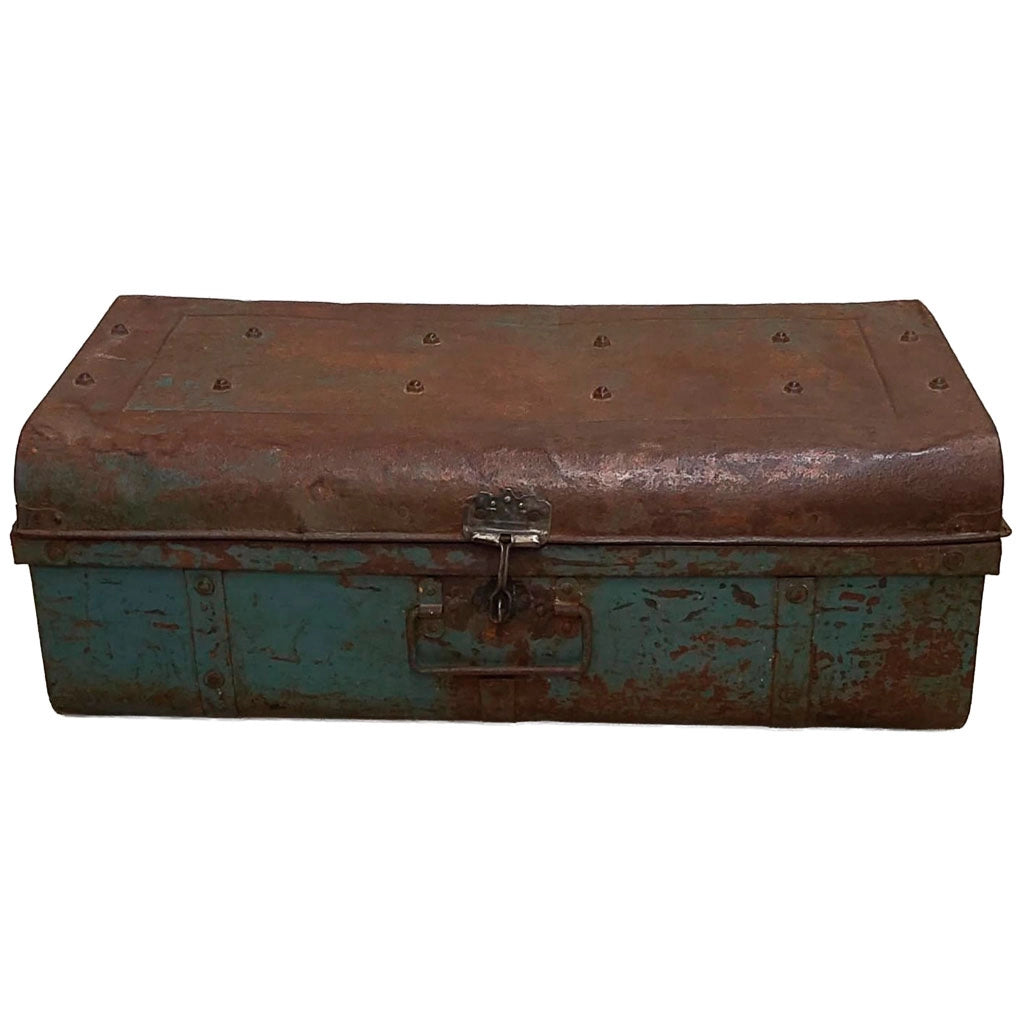 Valigia artigianale in metallo, 67x37x25h cm