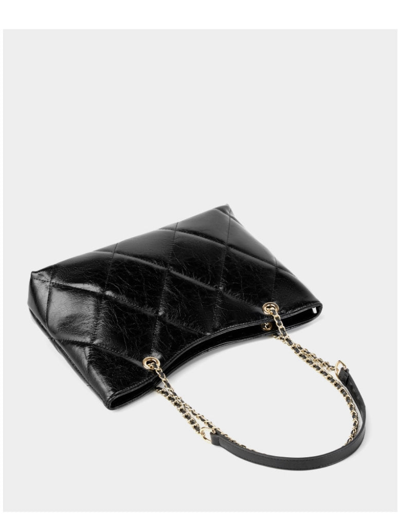 Borsa a tracolla da donna in vera pelle, colore nero.