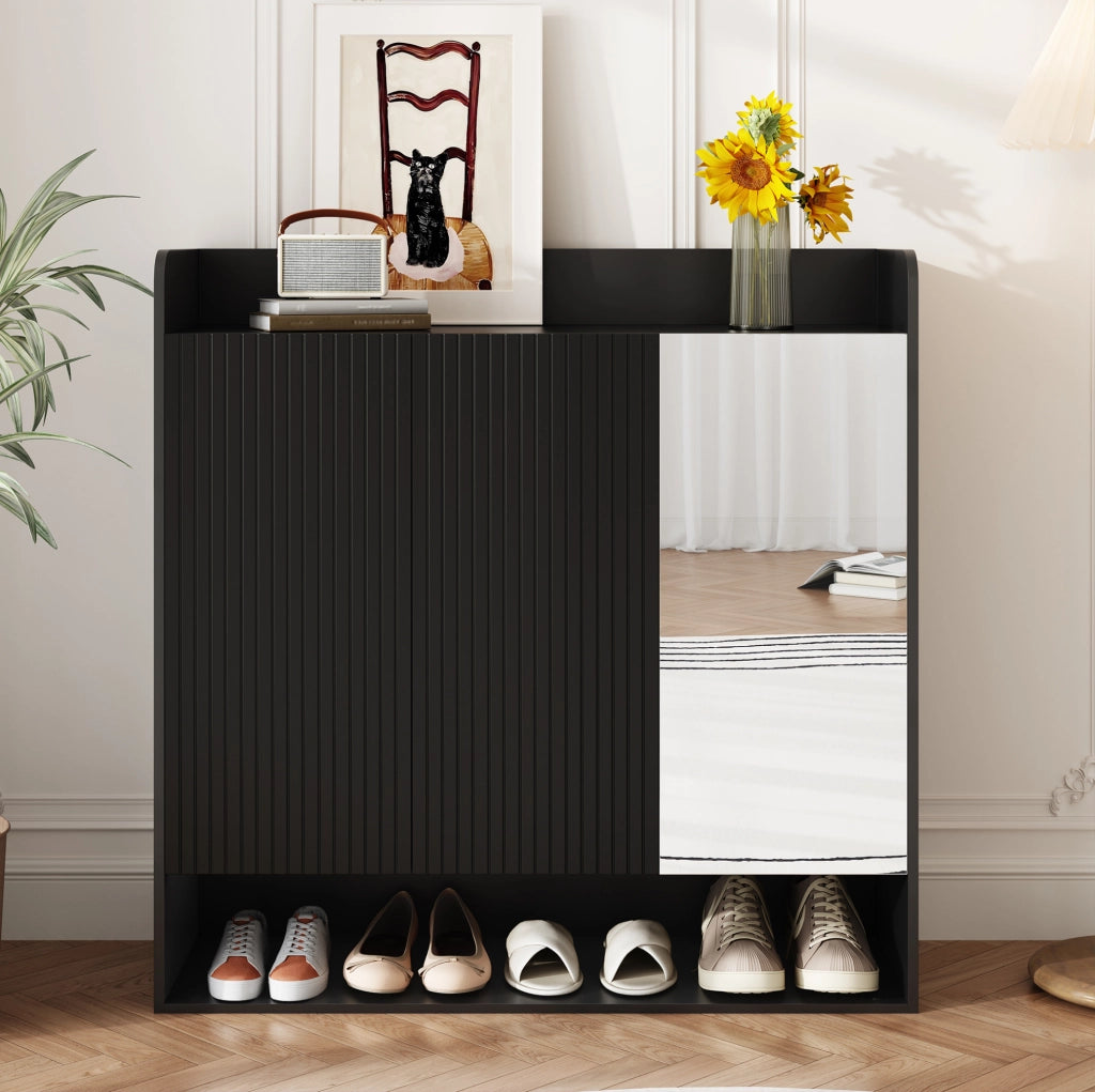 Scarpiera con specchio a figura intera; struttura verticale; nero; 110x35;5x110 cm