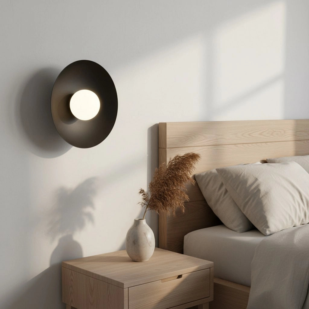 Lampada a parete Inspo in acciaio nero opaco e vetro