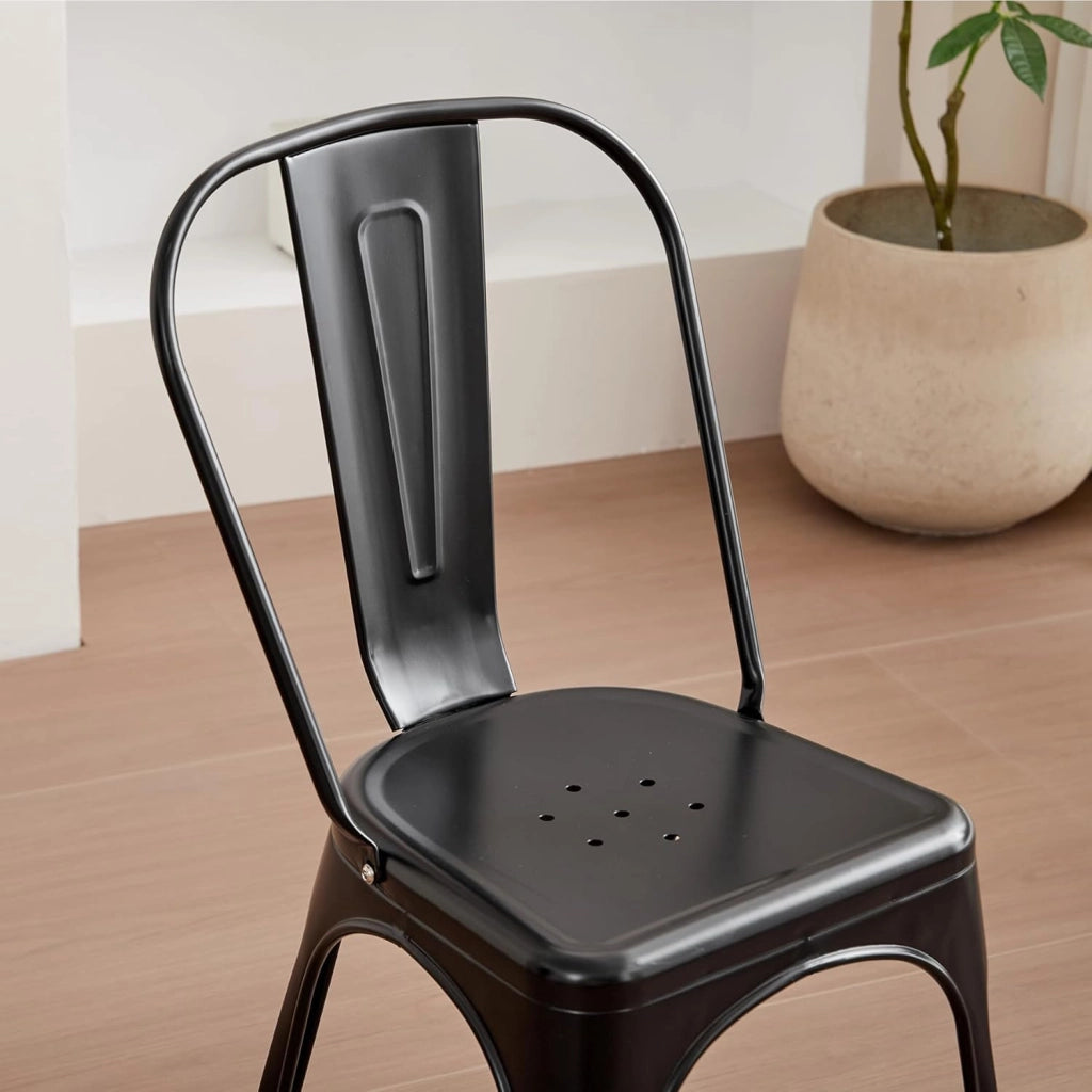 GrandCA HOME Set di 8 Sedie Industriali in Metallo, Sedie da Pranzo Impilabili in Stile Vintage, Adatte per Sedie da Giardino per Esterni o Interni Sedie da Patio, Nero