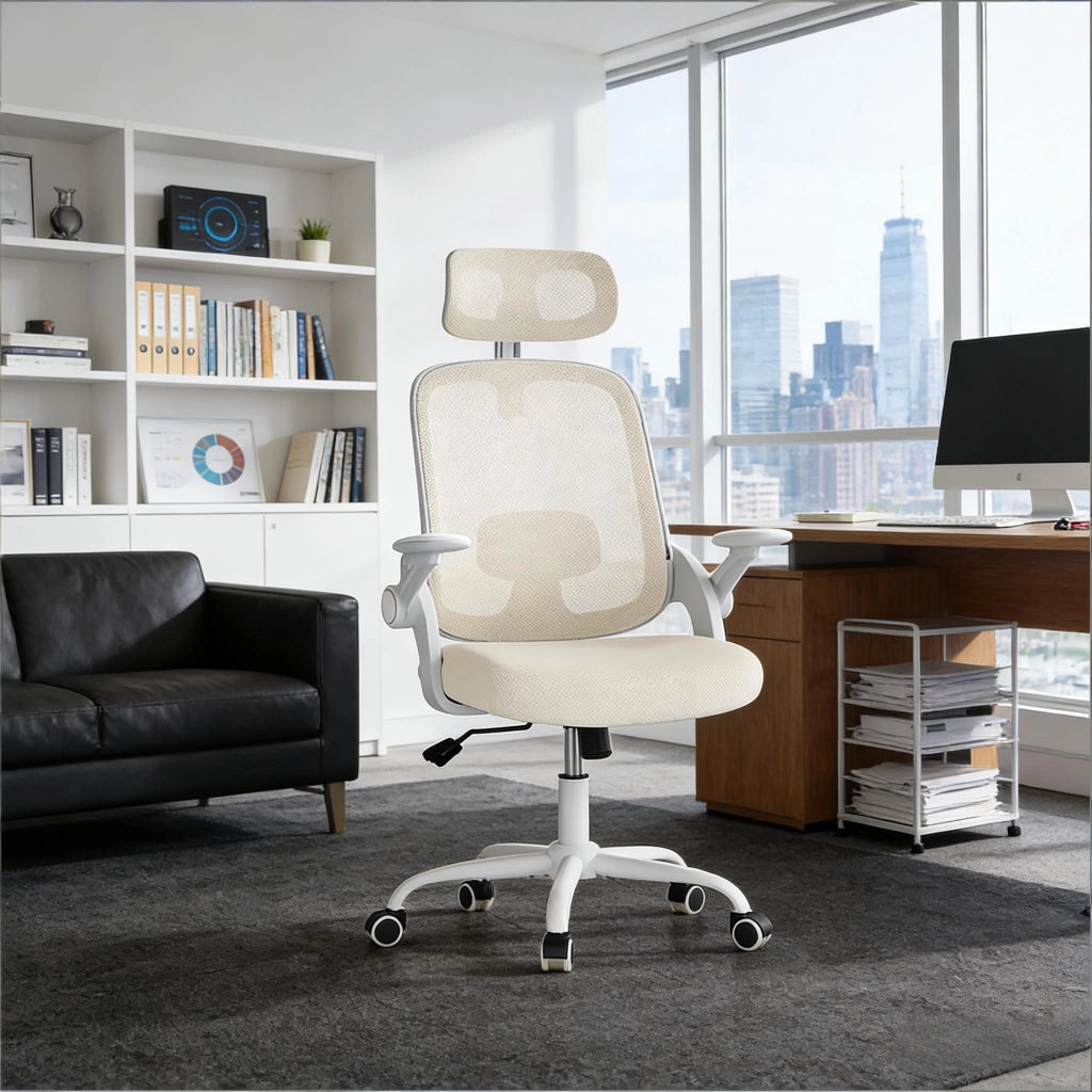Sedia da ufficio ergonomica con schienale alto, supporto lombare e braccioli 3D in PU, beige