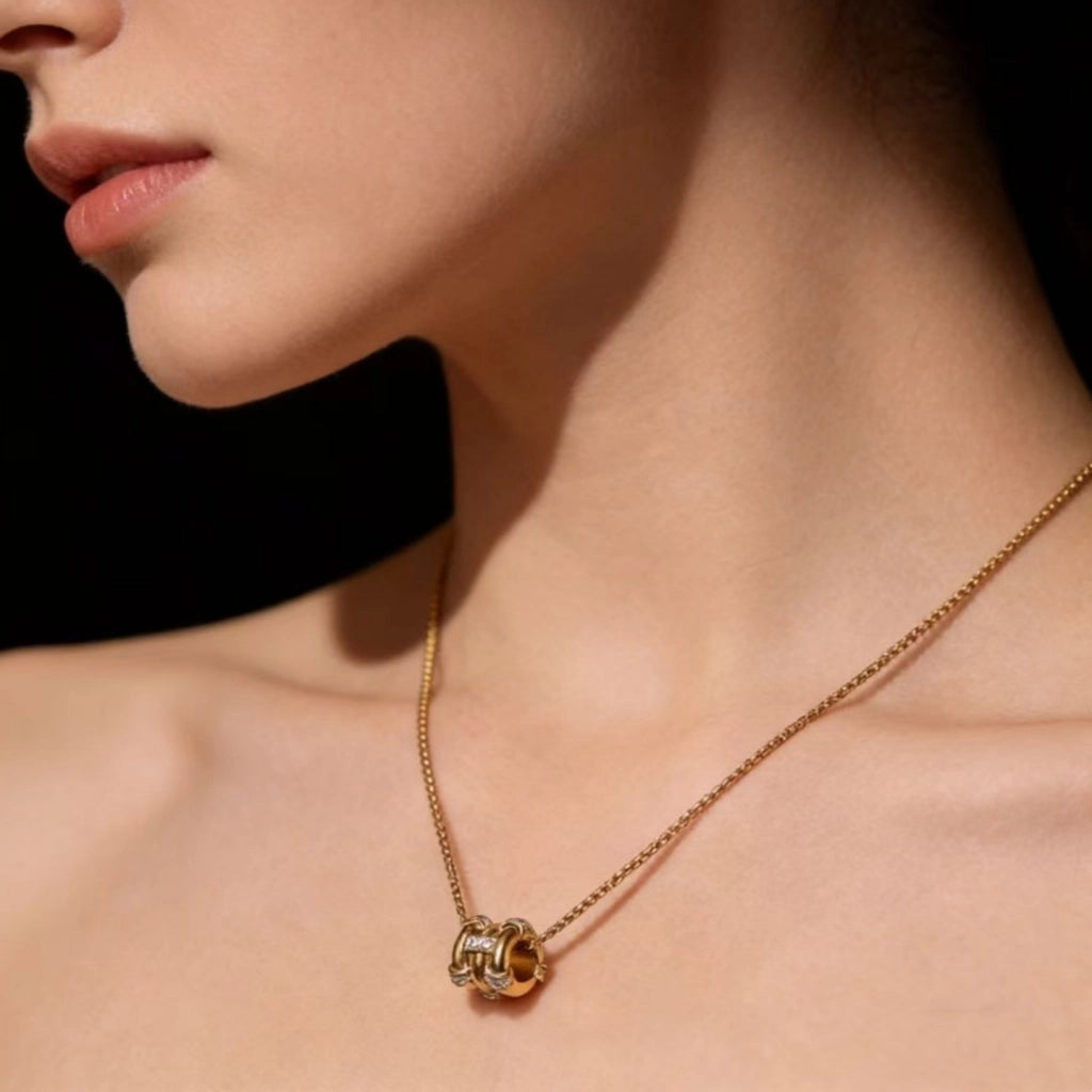 Collana di lusso accessibile, versatile e sottile, con zirconi, perfetta per la vita.