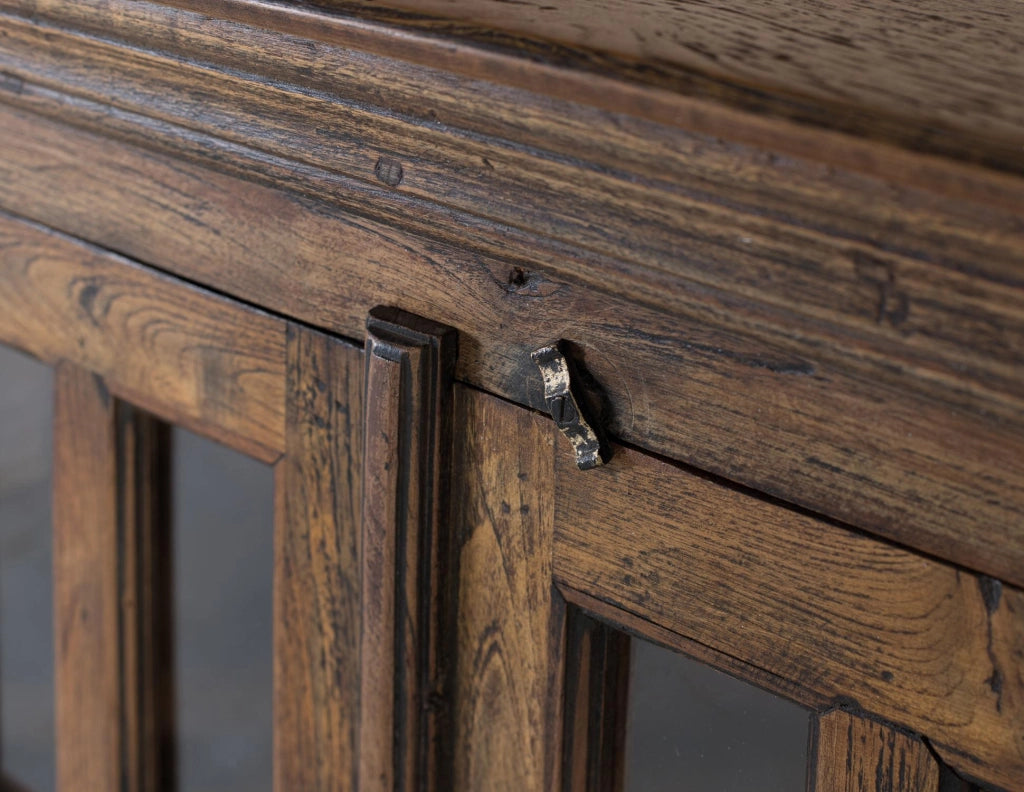 Credenza intagliata a mano in legno di teak riciclato