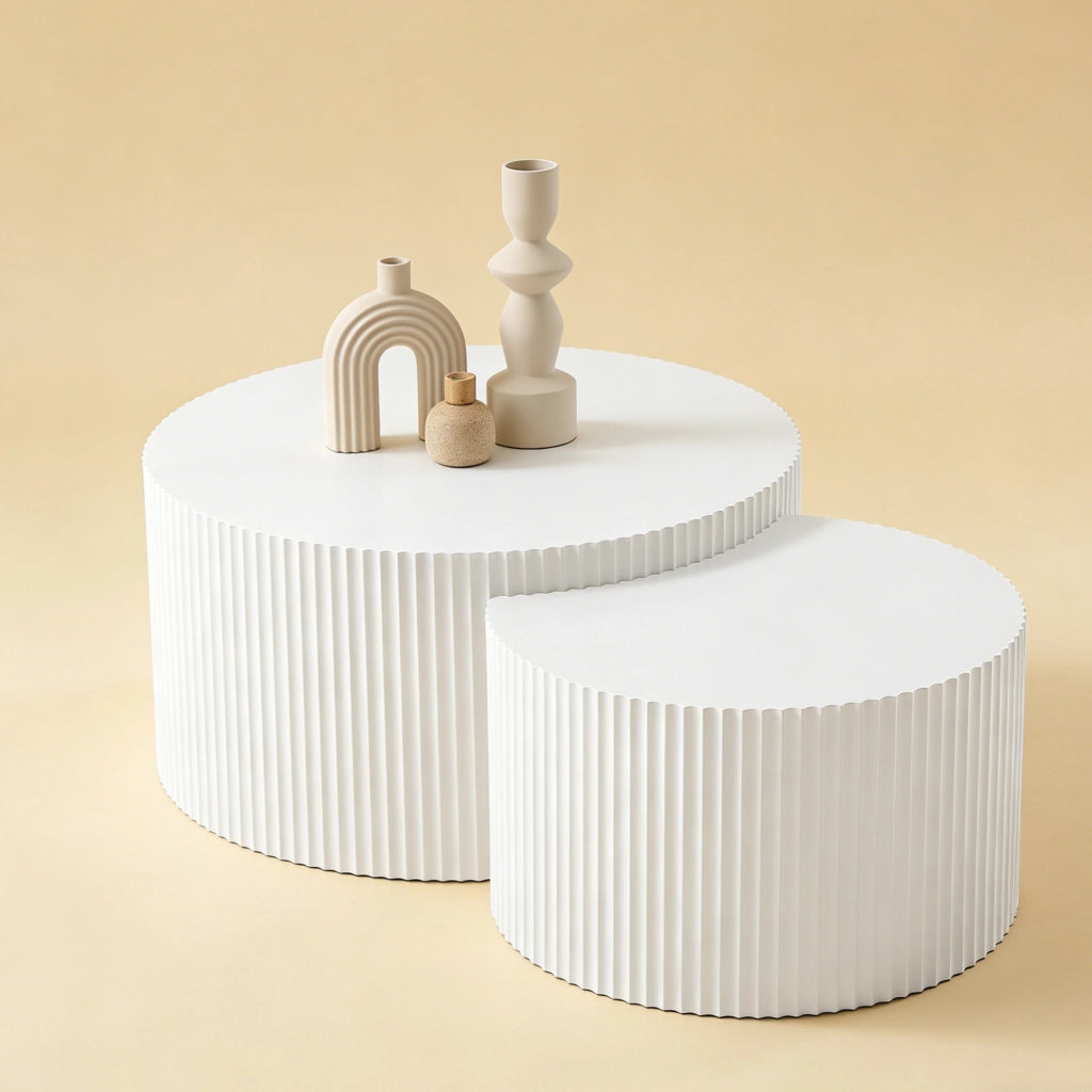 Set di 2 tavolini da caffè a incastro in MDF bianco; ?60 e ?40 cm; bordo ondulato