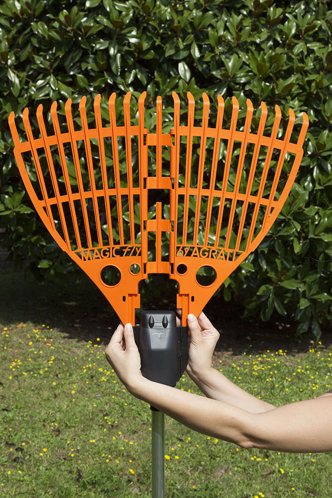 Rastrello Raccogli Foglie da Giardino Magic Fly Agrati
