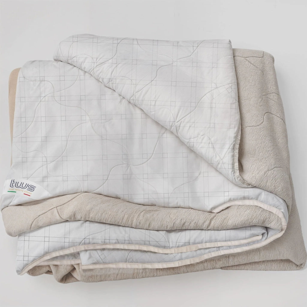 Coperta in Fibra di Carbonio 200 x 200 cm | Coperta Morbida per Divano | Coperta Antistress Double Face | Coperta Vellutata per Letto Matrimoniale