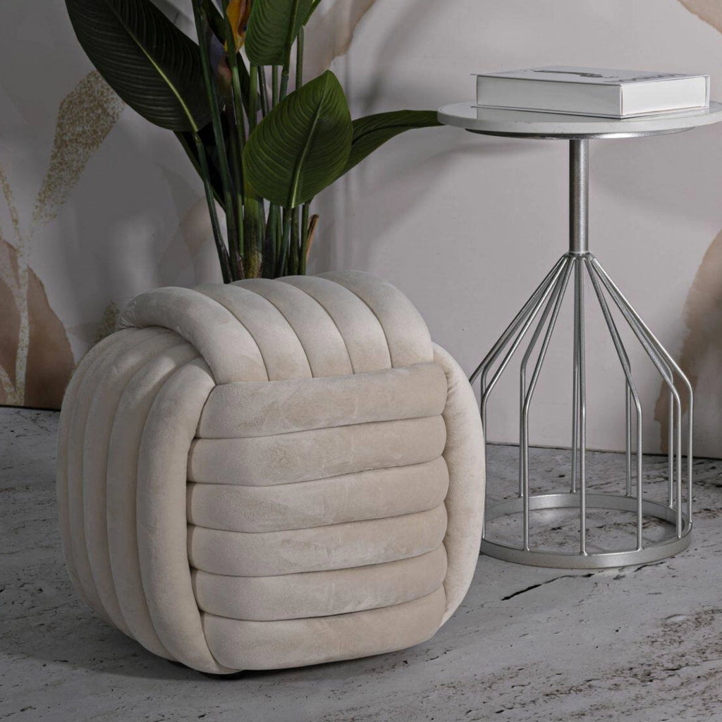 Pouf Bozzente, Poltrona multiuso, Scendiletto, Pouf poggiapiedi, 45x45 h45 cm, Crema