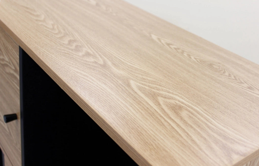 Mobile Elwood 100x39,5x135 h cm in Truciolare bilaminato Naturale