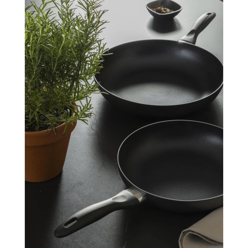 Set di 6 Padelle Alluminio Stampato Cm20 Medua Grigio Fondo Induzione Manico Bakelite