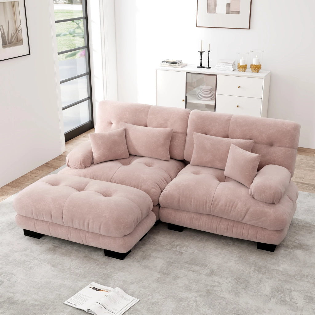 Divano modulare in chenille con cuscini lombari e pouf, seduta profonda e braccioli imbottiti per soggiorno rosa