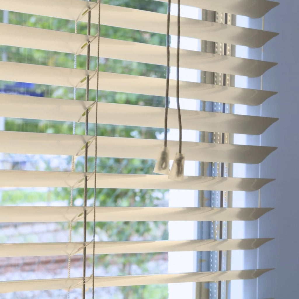 Veneziana PVC Vari Colori Lamelle Regolabili Varie Misure Privacy Protezione Solare Casa Ufficio Misura : 80 x 160 , Colore: Beige