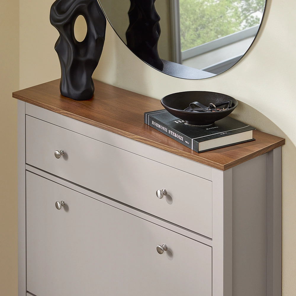 SoBuy Scarpiera Salvaspazio Slim Ingresso - Mobile Scarpiera con Cassetto e 2 Ante a Ribalta per 12 Paia - Design Nordico in Legno, Facile Montaggio, 78x24x108 cm, Marrone Chiaro, FSR89-KA