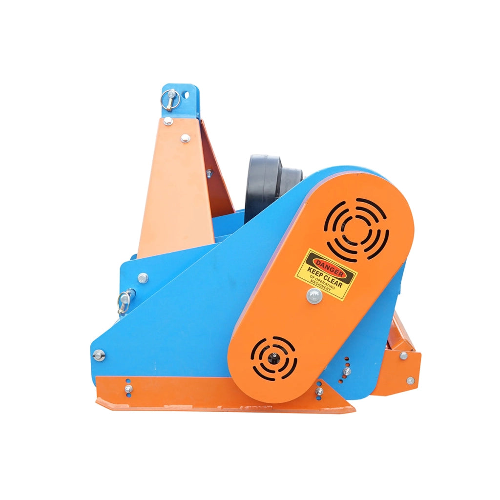 Trinciatrice EF135 per trattore 25–35 CV con cardano incluso, PTO 540 giri/min Trinciaerba