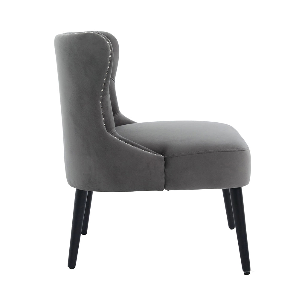Poltrona singola in velluto con bottoni - Xylo - design moderno senza braccioli, borchia chiodata, piedi in legno