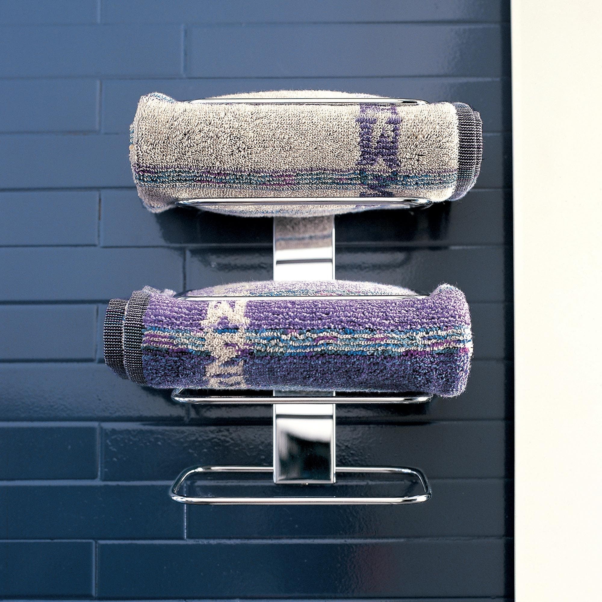 Inda - Porta asciugamani a ripiani cromo lucido