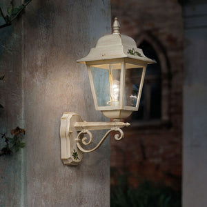 Applique Esterno Classica Gorizia Metallo E Ceramica Bianco Sfumato 1 Luce E27