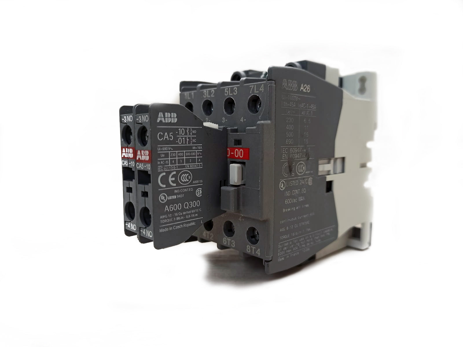 ABB A26-40-00 230-240V 50Hz / 240-260V 60Hz 4-POLE N.O. CONTACTOR + 2 CA5