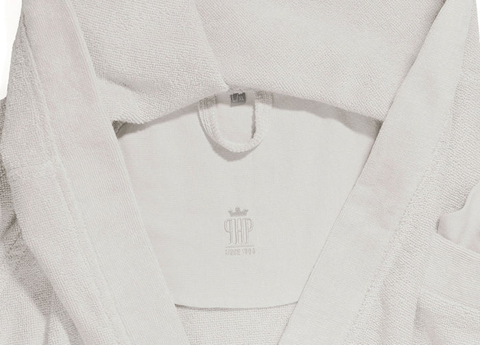 Accappatoio Con Cappuccio E Tasche In Spugna Mod. Joy Tinta Unita Perla - S-M - Perla