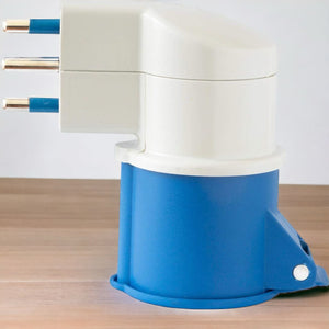 ADATTATORE INDUSTRIALE A SPINA ITALIANA 250V 1 PRESA CEE 2P+T 16A 250V