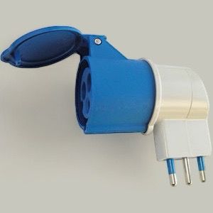 ADATTATORE INDUSTRIALE A SPINA ITALIANA 250V 1 PRESA CEE 2P+T 16A 250V