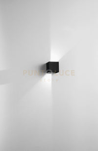 APPLIQUE CUBE 4000K 10W 770LM NERO 10X10CM IP65