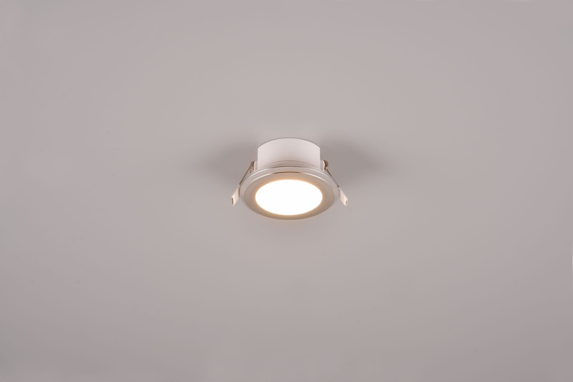 ARGUS FARETTO DA INCASSO LED 1W-4W 350lm, 3000K ROTONDO BORDO CROMATO + FUNZIONE RGB D. 8,2CM DIMMERABILE