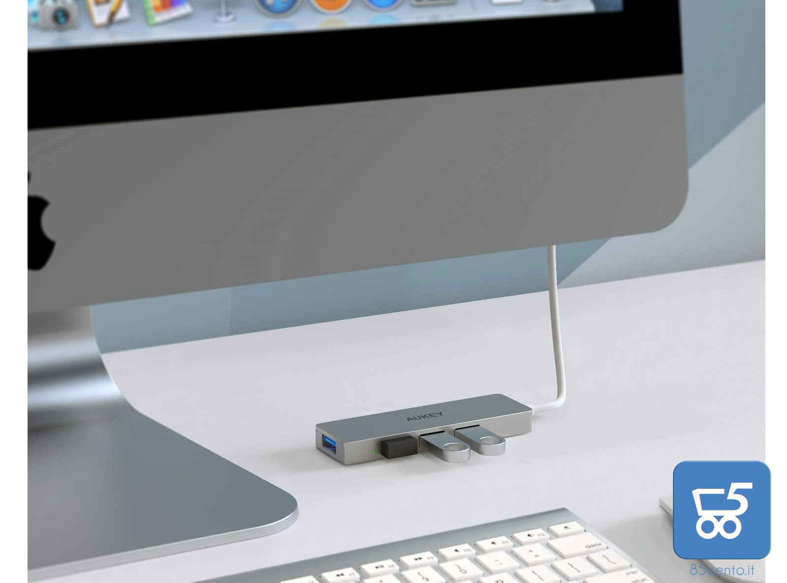 AUKEY Hub USB C in Alluminio 4 Porte USB 3.0 Adattatore USB C Super Sottile per MacBook PRO Google Chromebook Pixel, Samsung Note S A Ultra e Molti Altri Dispositivi Compatibili