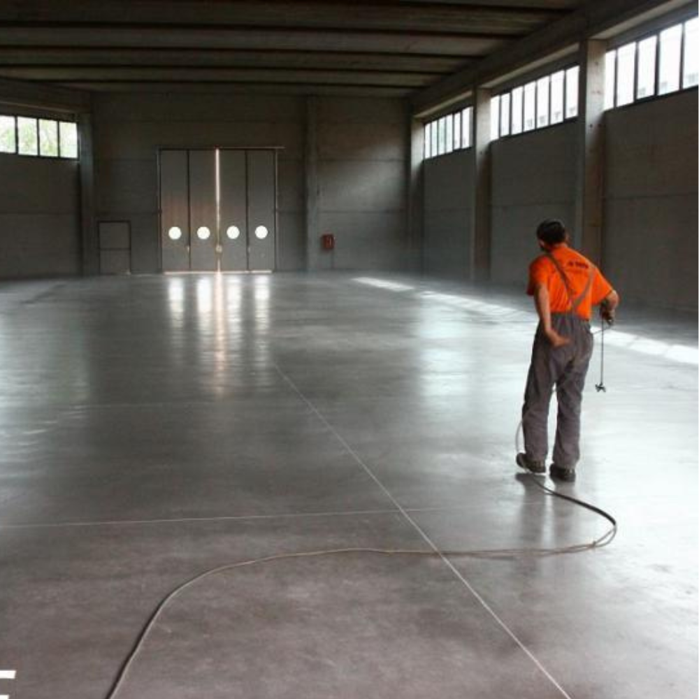 Trattamento finitura sigillante e antispolvero di pavimentazioni in cemento industriale stop cem da 5 lt