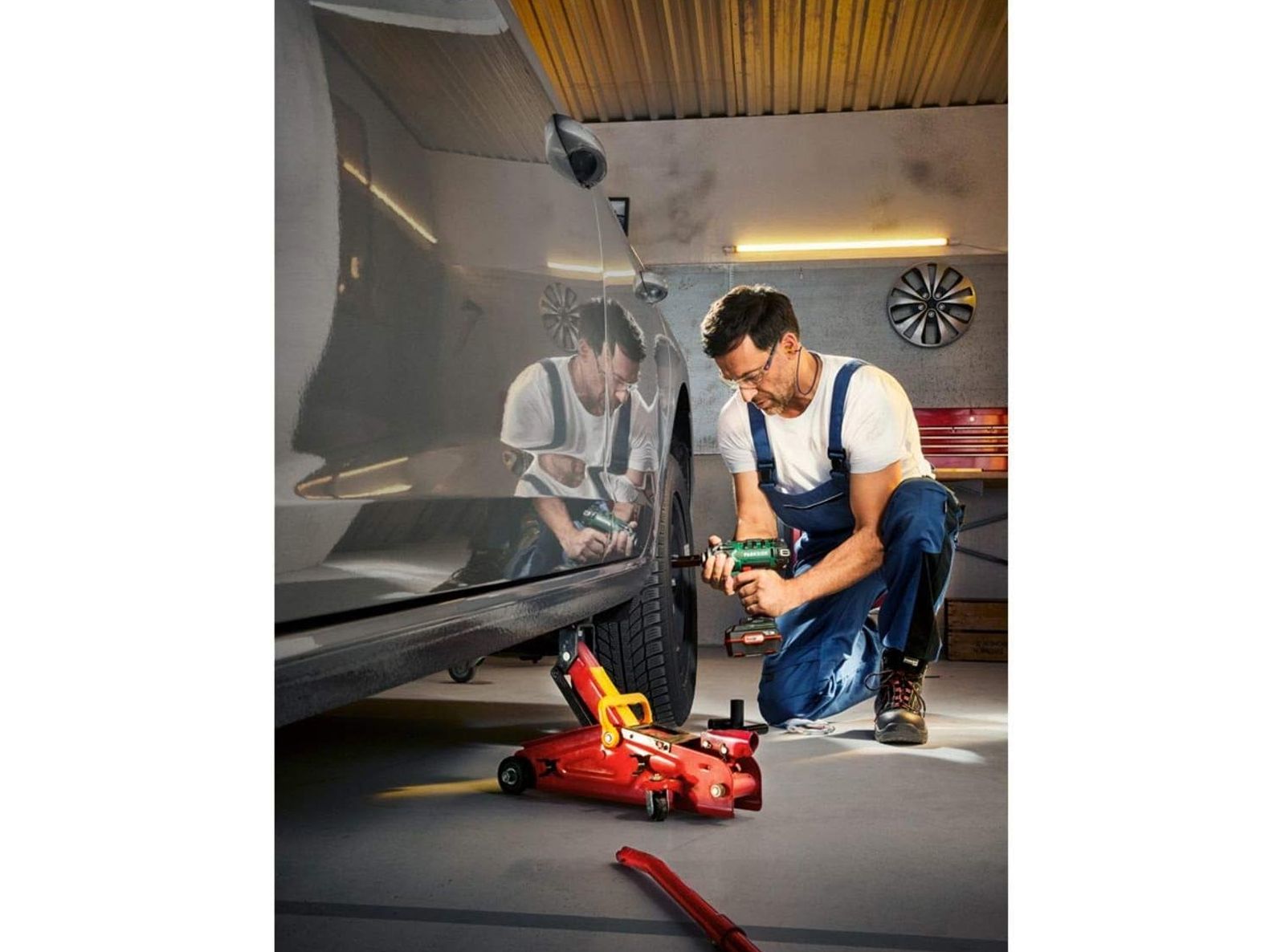 Avvitatore a Impulsi Parkside PASSK 20-Li C4 da 100 a 400 Nm da 20 V con Batteria e Caricabatteria con Bussole Montaggio Gomme Nuovo