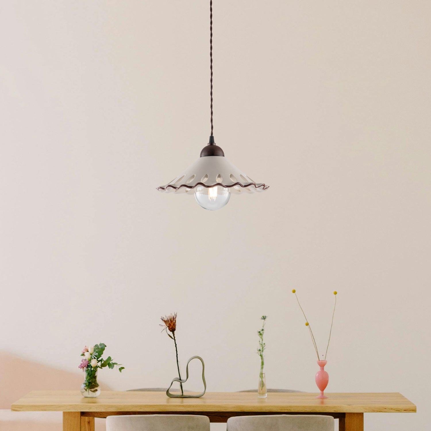 Sospensione 1 Luce Osteria In Ferro Nero Ruggine E Coppa In Ceramica Decorata