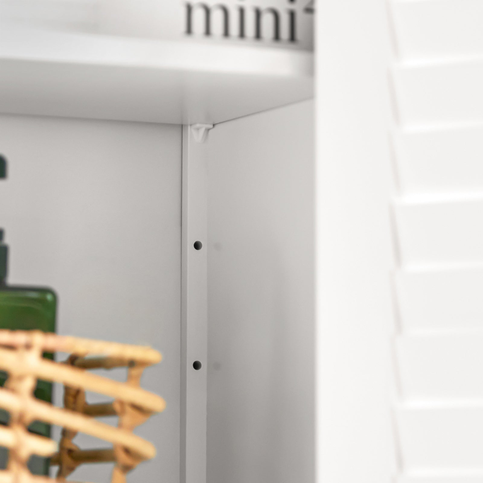 Mobiletto da Bagno salvaspazio Armadietto in Legno Bianco L60*P26*A90 cm, BZR13-W